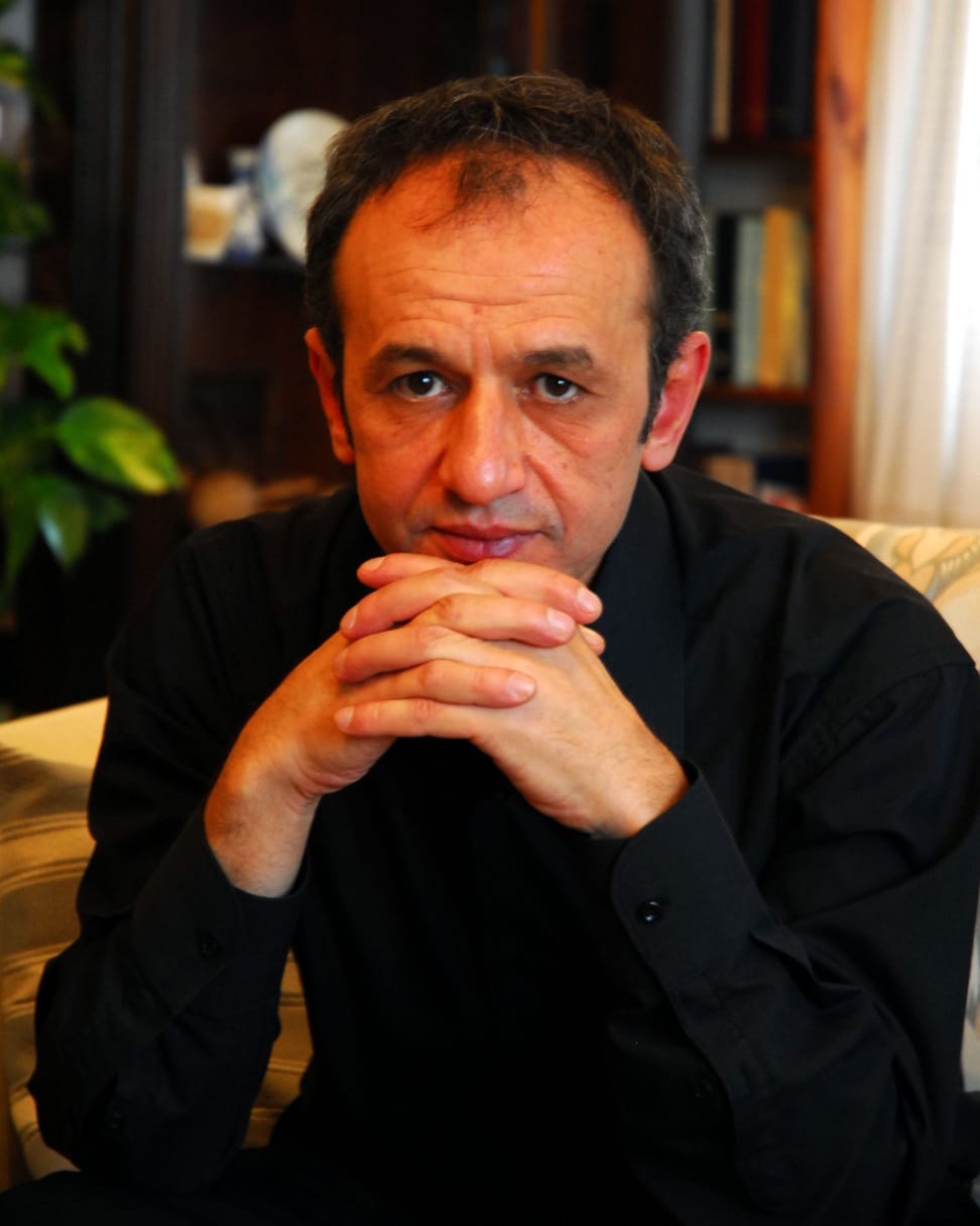 Sadık Yalsızuçanlar